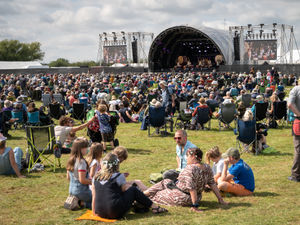 Supporting image for story: Folk festival welcomes back international stars to showground