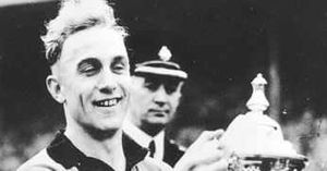 Supporting image for story: Knighthood plea for Billy Wright