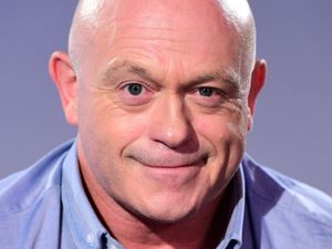 Supporting image for story: TV star Ross Kemp urges people to kickstart conversations about scams