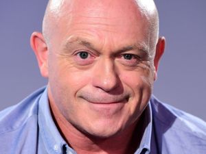 Supporting image for story: TV star Ross Kemp urges people to kickstart conversations about scams