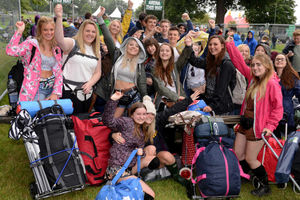 Supporting image for story: Video and pictures: Roads busy as fans descend for V Festival