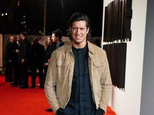 Supporting image for story: Vernon Kay misses BBC Radio 2 show after getting ‘trapped’ on train