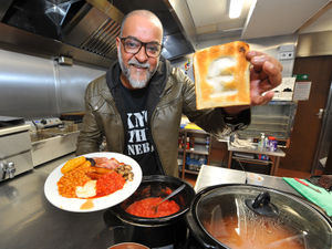 Supporting image for story: Free school meals handed out to children in Wolverhampton after £1,000 raised