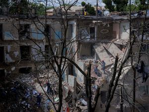 Supporting image for story: Ukraine halts Russia’s advance in the Sumy region, commander says