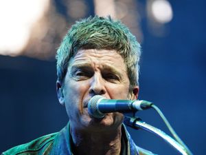 Supporting image for story: Noel Gallagher joins supergroup led by son of Ringo Starr