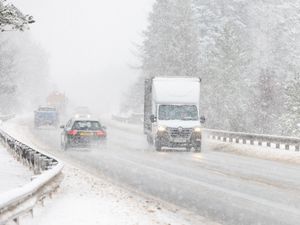 Supporting image for story: Council declares major incident as heavy snow continues