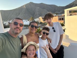 Supporting image for story: Grateful family gives back to Great Ormond Street Hospital with fundraising run