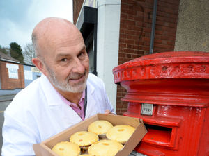 Supporting image for story: Mad O'Rourke's fans invited to create their own pie