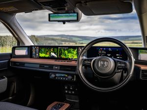 Supporting image for story: 5 things every driver should check before setting off