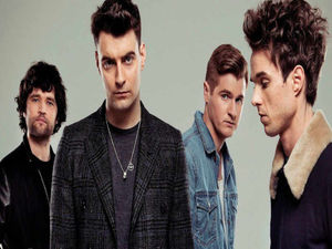 Supporting image for story: Courteeners, O2 Academy Birmingham - review