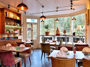 Supporting image for story: Ironbridge restaurant 'dine and dash' couple pay up after police visit