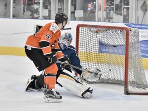 Supporting image for story: James Smith signs on at Tigers