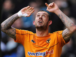 Supporting image for story: Wolves to sell Steven Fletcher to Sunderland for £14m