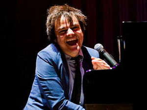 Supporting image for story: Jamie Cullum shows big talent