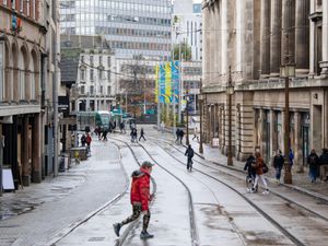 Supporting image for story: National measures needed to drive down infection rates – scientists