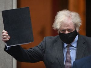 Supporting image for story: No 10 insists lockdown easing is ‘on course’ despite third wave fears