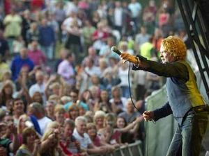 Supporting image for story: Simply Red farewell is a sell-out success