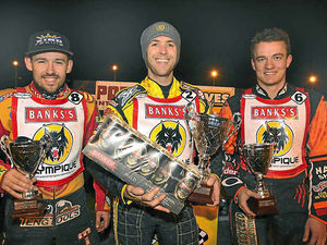 Supporting image for story: Scott Nicholls sees off Wolves legends