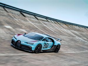 Supporting image for story: Bugatti introduces new customisation service with Chiron Pur Sport ‘Sur Mesure’