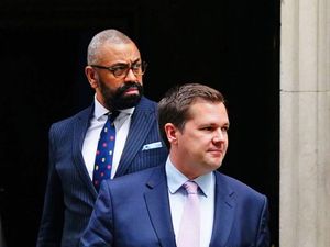 Supporting image for story: Conservative Party leadership candidates call for election to be shortened