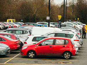Supporting image for story: Flood barriers going up in Shrewsbury