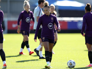 Supporting image for story: Ebony Salmon eyes big night with England