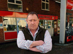 Supporting image for story: Closed Teme Bridge loses Tenbury Wells trader £20K a week