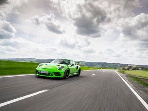 Supporting image for story: UK Drive: The Porsche 911 GT3 RS offers a mesmerising driving experience