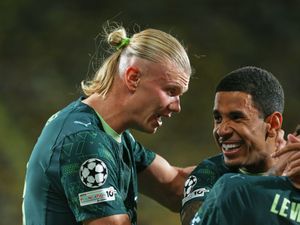 Supporting image for story: Erling Haaland continues Champions League love affair with goal in Man City win
