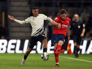 Supporting image for story: Aston Villa open talks with Everton winger