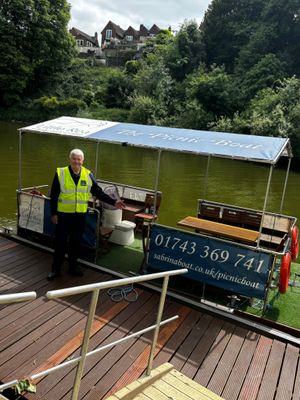 The Severn Shuttle will be available to ferry visitors to and from the Shrewsbury Live event at the West Mid Showground. Sabrina Tours are providing the service, which sets off from Frankwell