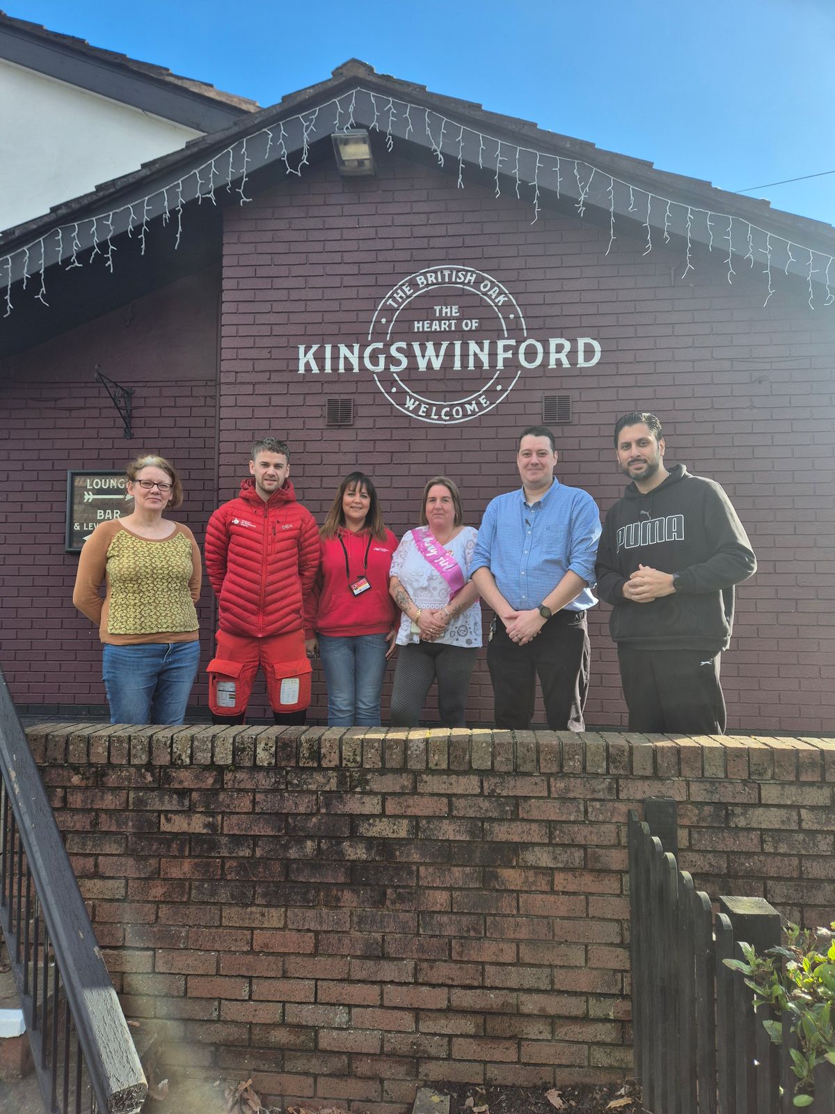 Charity coffee afternoon raises more than £170 for wing walk challenge