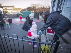 Supporting image for story: Unions ‘disappointed’ over decision not to prioritise teachers for vaccine