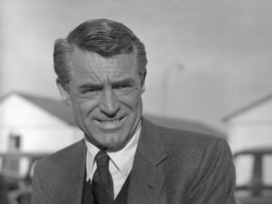 Supporting image for story: Blue plaque honouring Cary Grant unveiled at his childhood home in Bristol