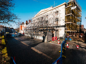 Supporting image for story: Work on dangerous hotel delayed after 'inappropriate' scaffolding found on site