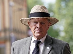 Supporting image for story: Sir Geoffrey Boycott calls for England coach Brendon McCullum to go