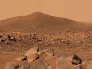 Supporting image for story: Bid to prove theory of water on the Red Planet