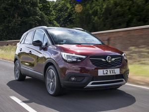 Supporting image for story: Vauxhall-driving NHS staff to get free roadside assistance