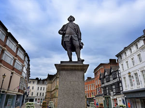 Supporting image for story: Open letter: Former council leader calls for Shrewsbury's Robert Clive statue to be put in museum