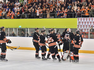 Supporting image for story: Telford Tigers seal play-off finals spot with spectacular win