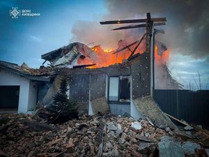 Supporting image for story: Major Russian drone and missile attack on Ukraine kills at least three people