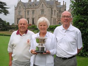 Supporting image for story: Bowlers battle it out for the Borrett Cup