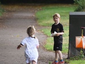 Supporting image for story: Orienteering classes being given at Baggeridge Country Park