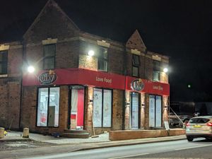 Supporting image for story: 'Telford has been waiting for it' - Popular British fast food chain Dixy Chicken teases opening this summer