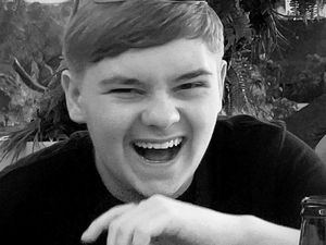 Supporting image for story: Teacher tells jury he sprinted after ‘knife, knife’ response to fatal stabbing