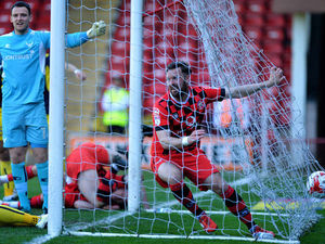 Supporting image for story: Walsall 1 Oxford 1 - Match highlights