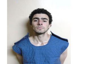 Supporting image for story: Man suspected of killing UnitedHealthcare boss held without bail