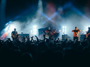 Supporting image for story: Review: Brilliant Blur show us what Wolverhampton has been missing for eight years 