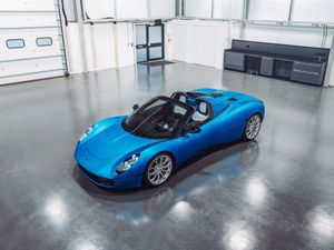 Supporting image for story: Gordon Murray Automotive T.33 Spider revealed as V12 convertible supercar