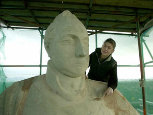 Supporting image for story: Lord Hill statue may have to be replaced